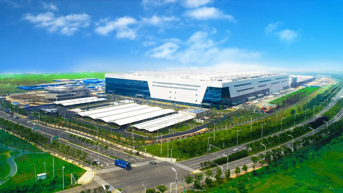 Apple Çin'den 600 milyon GB bellek siparişi verdi, üretici kapasitesi yetmiyor