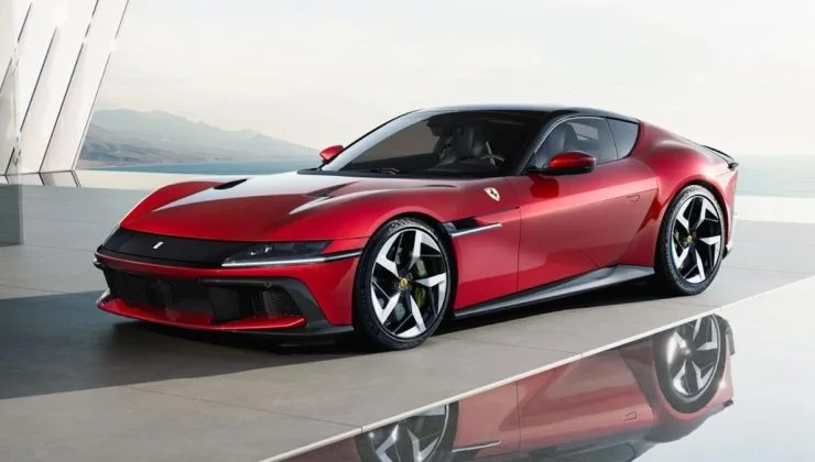 Ferrari Elettrica: 'Sahte' motor sesi yok, titreşimler gerçek zamanlı amplifiye ediliyor