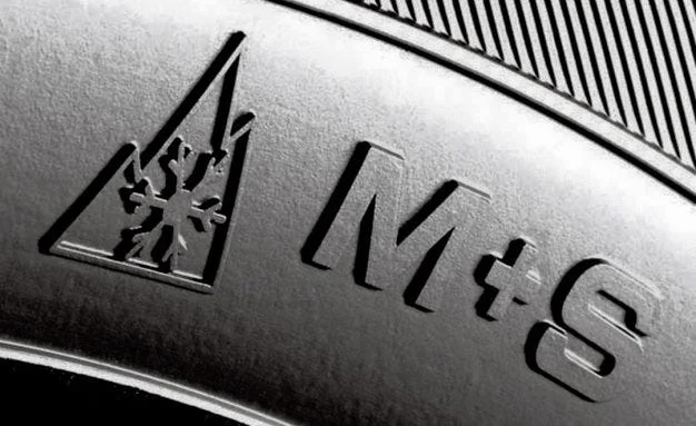 Kış lastiği zorunluluğu 15 Kasımda başlıyor ceza 5856 TL