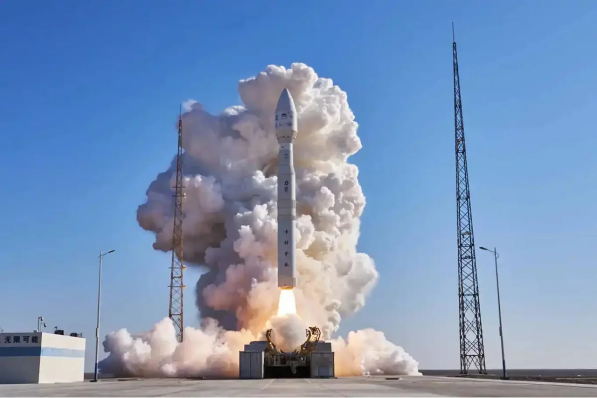 LandSpace'in yeniden kullanılabilir roketi başarıyla iniş yaptı