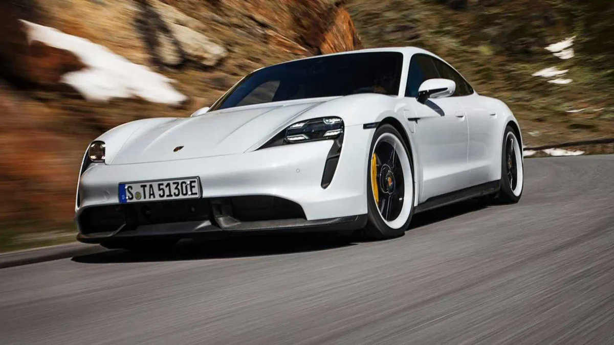Porsche'den Elektrikli Araçlar İçin Devrim: Yapay Şanzıman Teknolojisi
