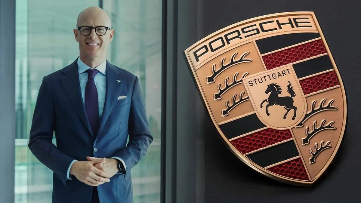 Porsche'nin yeni CEO'su elektrikli 718'in yolunu açtı: Taycan ailesi de kalıyor