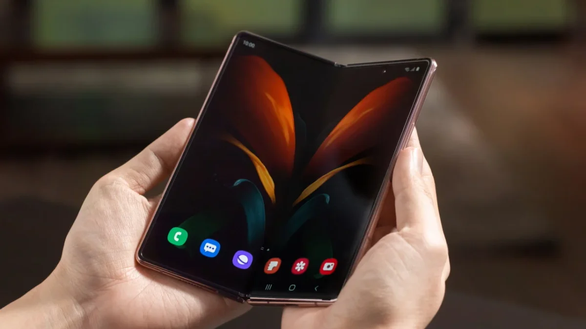 Samsung'dan Devrim Niteliğinde Hamle: Üç Katlanabilir Telefon Geliyor
