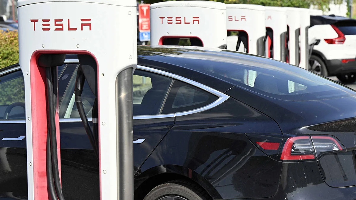 Tesla satışlarındaki yükselişin perde arkası: fiyat, üretim, Çin etkisi
